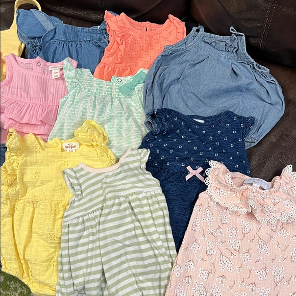 Colorful Baby Girl Collection 12 pieces - Picture 3 of 3